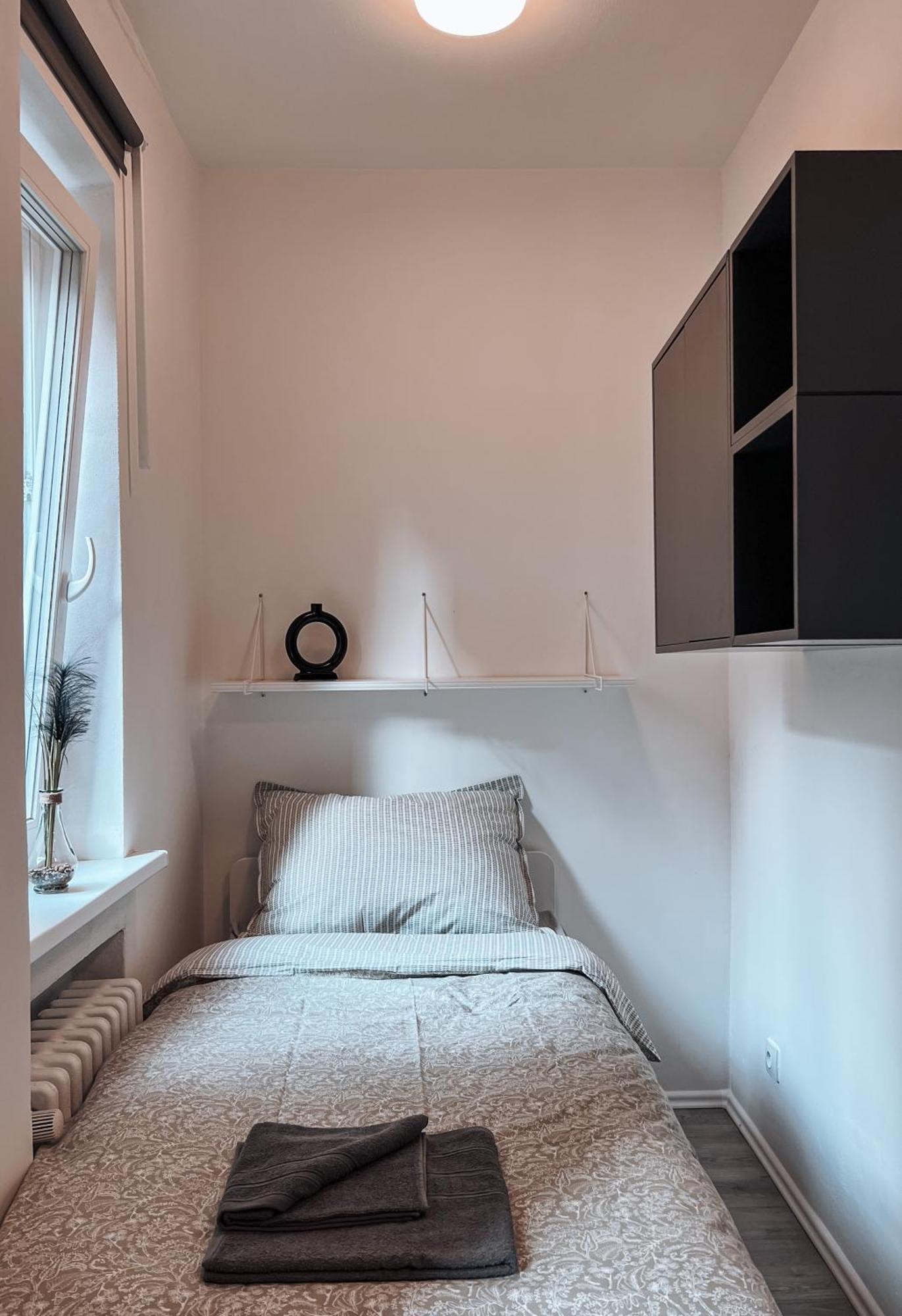 96M2 Of Comfort And Style: 4Bd Apartment In Old Town Братислава Екстериор снимка